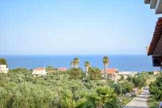 Venetian Seaside Panorama - Asini Sunset Retreats - Asíni - 0