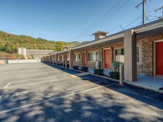 Cherokee Grand Hotel - Cherokee - 9
