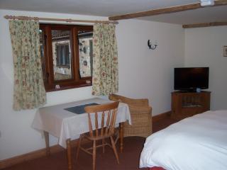 The Courtyard, Laurel Farm - Lowestoft - 8
