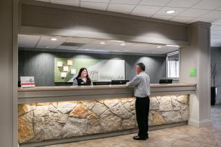 Holiday Inn Hotel & Suites Des Moines-Northwest by IHG - Urbandale - 1