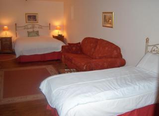 The Courtyard, Laurel Farm - Lowestoft - 7