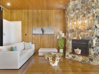 Beachfront Abode - Gold Coast - 5