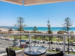 Kooringal Unit 15 - Gold Coast - 9