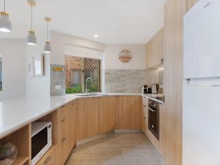 Tahnee Court Unit 3 - Gold Coast - 7