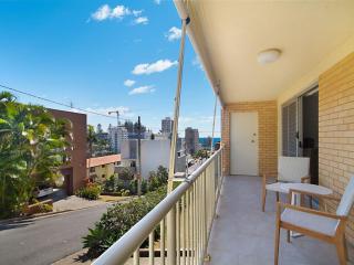 Woobera Unit 14 - Tweed Heads - 3