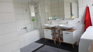Moderne Maisonette mit Terrasse - Wenen - 1
