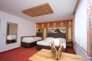 Hotel Garni Corinna - Ischgl - 3