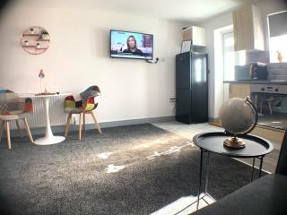 Littleover Court Apartments - 1