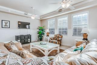 Whitecap Condo Beachfront Splendor - Fort Myers Beach - 7