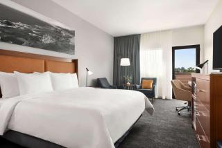 La Quinta by Wyndham San Luis Obispo - 6
