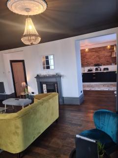 Albert Rd Aparthotel - Colne - 2