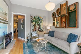 Stylish 2BR Pad with Up-to-date Comforts - Halsted rep - Chicago - 9