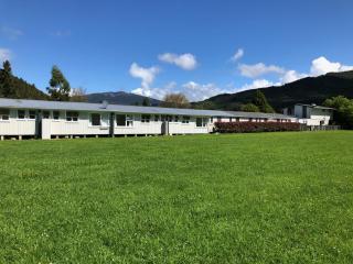 Rainbow Motel & Hot Pools - Turangi - 1