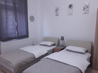 Studio apartman Ela - Travnik - 0