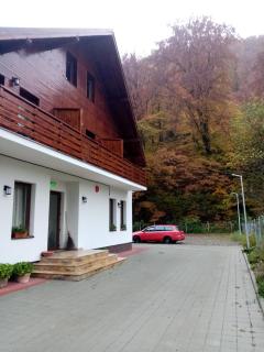 LIVADA AMELY - Galeş - 2