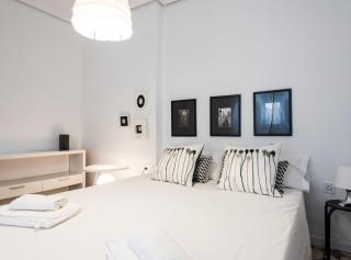 Alhóndiga Suite Apartment with Terrace - Sevilla - 9