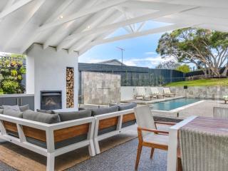 Stunning Sorrento Escape With Pool - 7