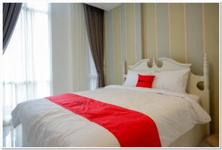 RedDoorz Plus @ Madukoro Raya Semarang - 0