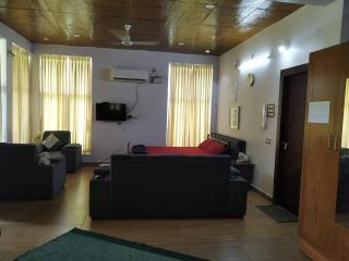 Waves Beach House - Pondicherry - 4