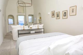 Elegant Santorini Villas Villas Aloia Private Hot Tub Air Conditioning 1 Bedrooms Oia - Oia - 4