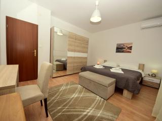 Holiday Home Aurora by Interhome - Stari Stafilic - 4