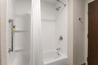 Holiday Inn Express & Suites Chicago O'Hare Airport by IHG - Des Plaines - 8