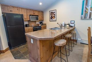 Mountain Thunder Snowfall Condo: Ski In, Resort Amenities - 3