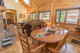 Bear Creek Mining Lodge Mountain Style Hot Tub - 4