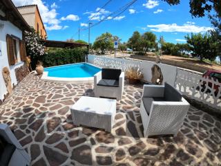 Villa Sari affitta camere - La Caletta - 9
