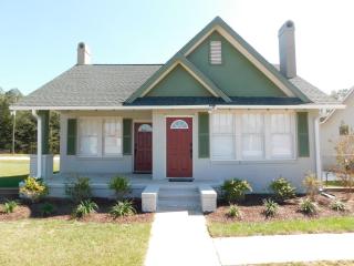Lawrence Village Bed and Breakfast - Swainsboro - 0