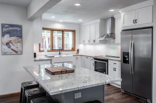Summit Haven Home Hot Tub Stylish New Remodel - Breckenridge - 4
