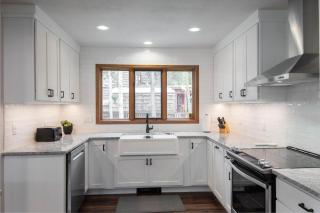 Summit Haven Home Hot Tub Stylish New Remodel - Breckenridge - 1