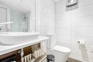 Holiday Inn Queenstown Frankton Road by IHG - Queenstown - 7