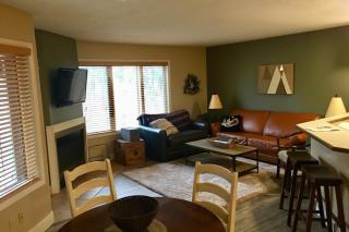 Crystal Mountain Condo - Wintergreen 535 - 1