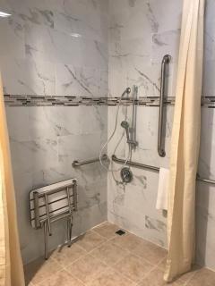 Grand Inn - Fullerton - 9