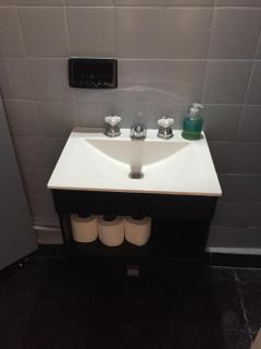 Apartamento Billinghurts Excelente Ubicacion - Buenos Aires - 2