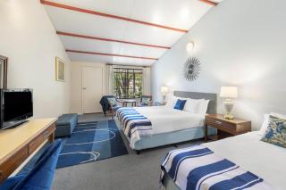 Dartmouth Motor Inn - 4