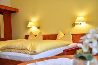 DM Hotels & Apartments - Hotel Deutsches Haus - Dingelstädt - 1