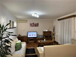 Family-friendly apartments with swimming pool Cepic, Central Istria - Sredisnja Istra - 11636 - 1