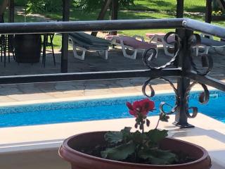 Mountain View Vacation Home - 6