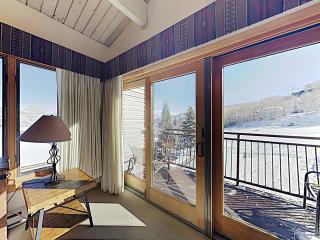 Timberline Condominiums Studio Deluxe Unit 318 - 6