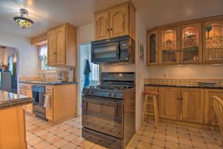 Avalon Escape Everything Within Walking Distance! - 1