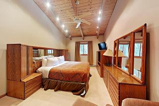 Timberline Condominiums 2 Bedroom plus Loft 3 Bath Deluxe Unit B3H - Snowmass Village - 8