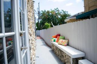Relax and Unwind in Little Havana - Miami - 4