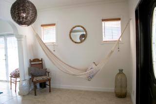 Relax and Unwind in Little Havana - Miami - 5