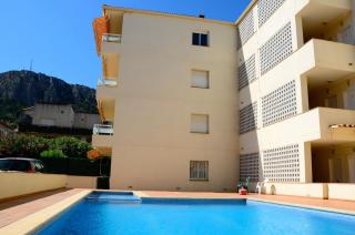 Victoria Park 2-1 - 0