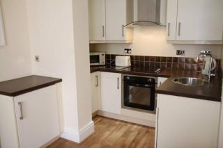 Mostyn Villa 2 Free Private Parking - Llandudno - 7