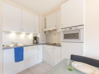 Apartment Green Garden VIII - 105 parking & pool by Interhome - 9