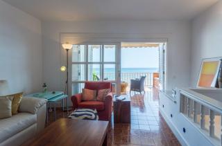 Apartment with terrace on the beachfront - Salinetas - 7
