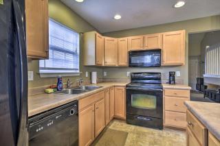 Modern Greensboro Getaway with Patio about 7 Mi to Dwtn! - 2